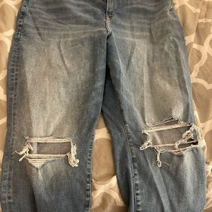 American Eagle women size 20 distressed jeans